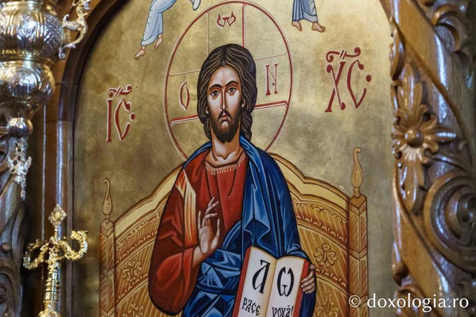 Slujire arhierească la Capela „Sfântul Spiridon” din cadrul Căminului de bătrâni Leorda / Foto: Mihail Vrăjitoru